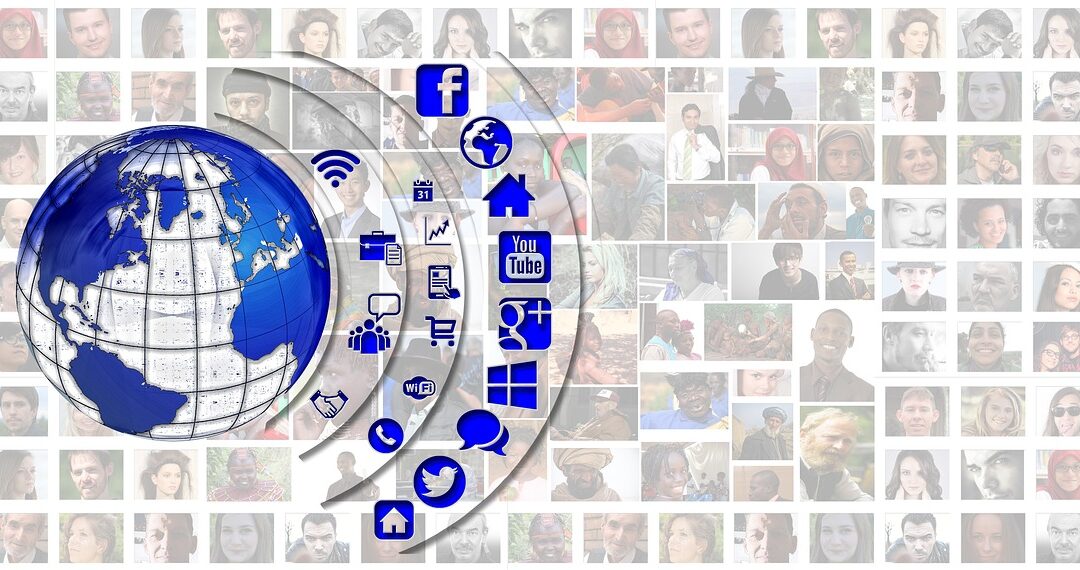 8 HERRAMIENTAS DE IA PARA GESTIONAR REDES SOCIALES