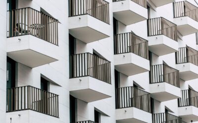 CONSUMO PLANTEA INTRODUCIR EL IVA EN LOS PISOS TURÍSTICOS PARA FRENAR EL AUMENTO DE OFERTA ILEGAL